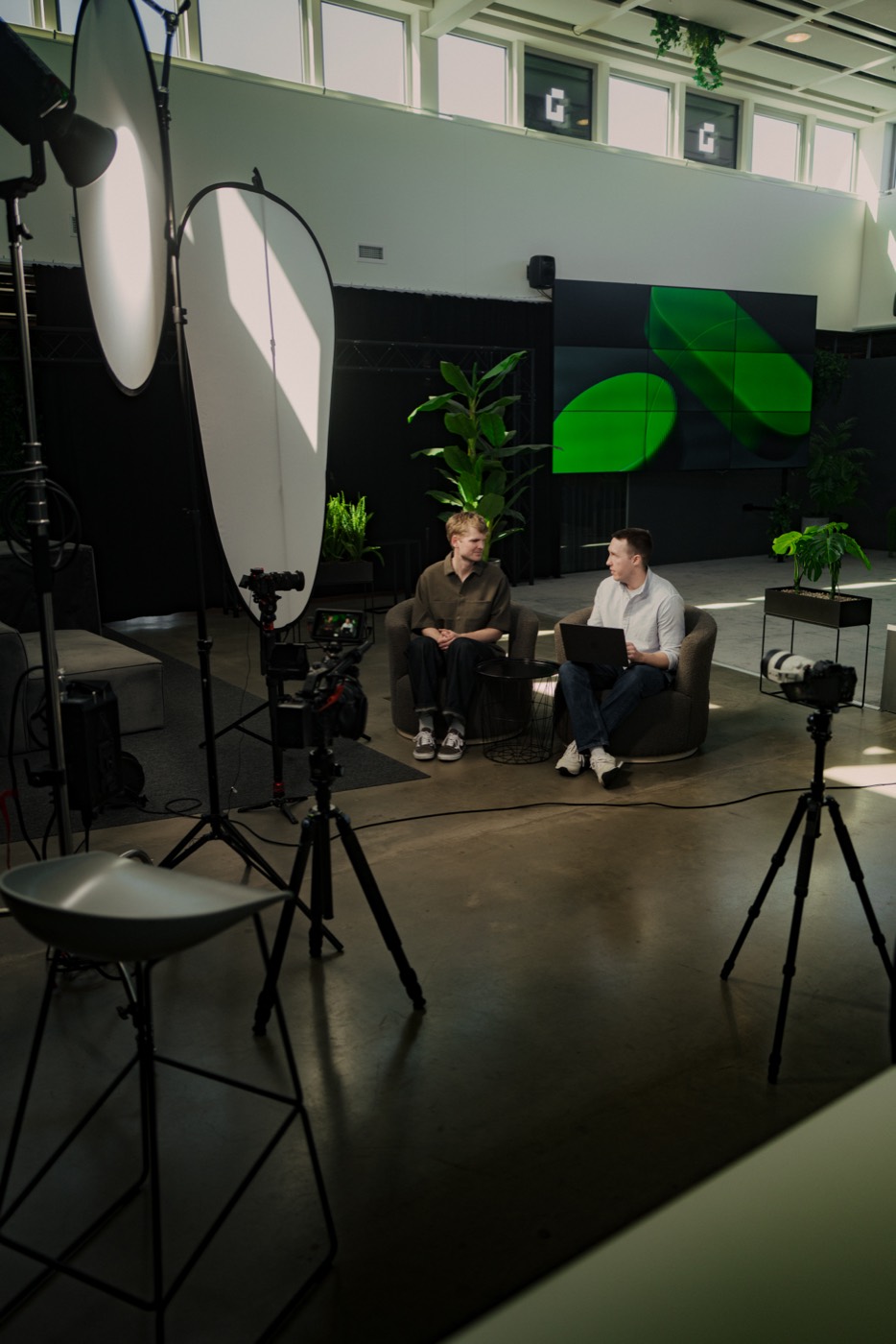 Anton Jerkeby i studio, inspelning